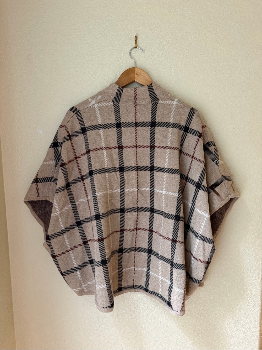 Tahari Plaid Zip Front Cape Poncho Jacket L/XL - Picture 6 of 7